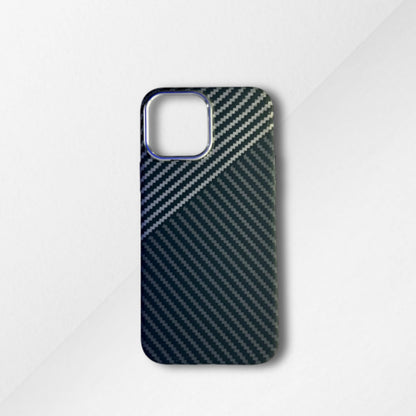 Carbon fiber iPhone case with minimalist line pattern – premium protection for iPhone 14, iPhone 15, and Pro models.

